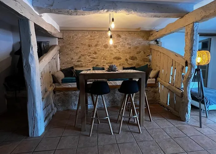 D Hôte Petit Crussac Alojamento de Acomodação e Pequeno-almoço Mauvezin (Gers)